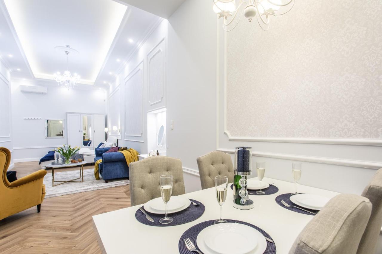 Main Square Apartments Krakow Dış mekan fotoğraf