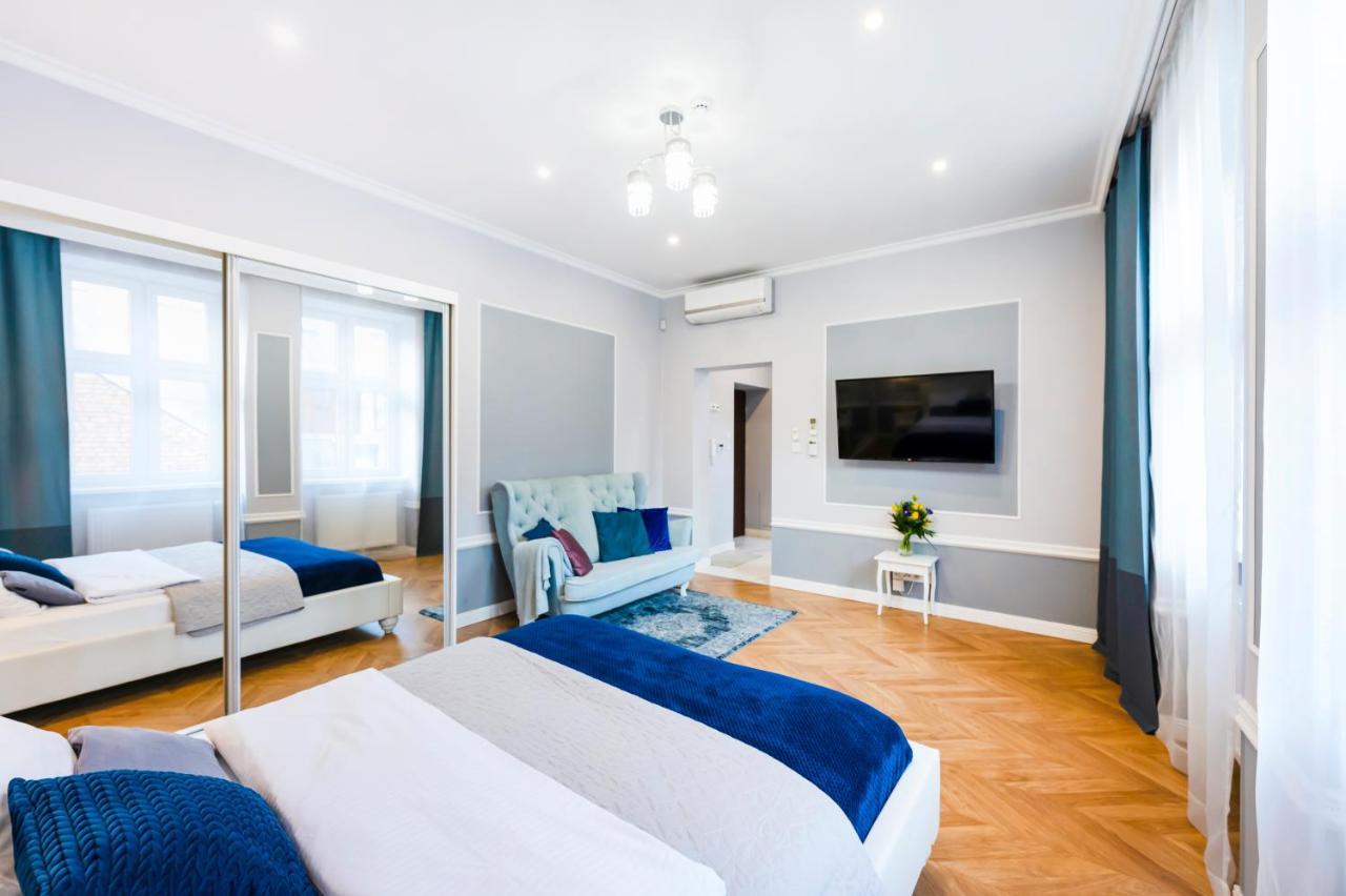 Main Square Apartments Krakow Dış mekan fotoğraf